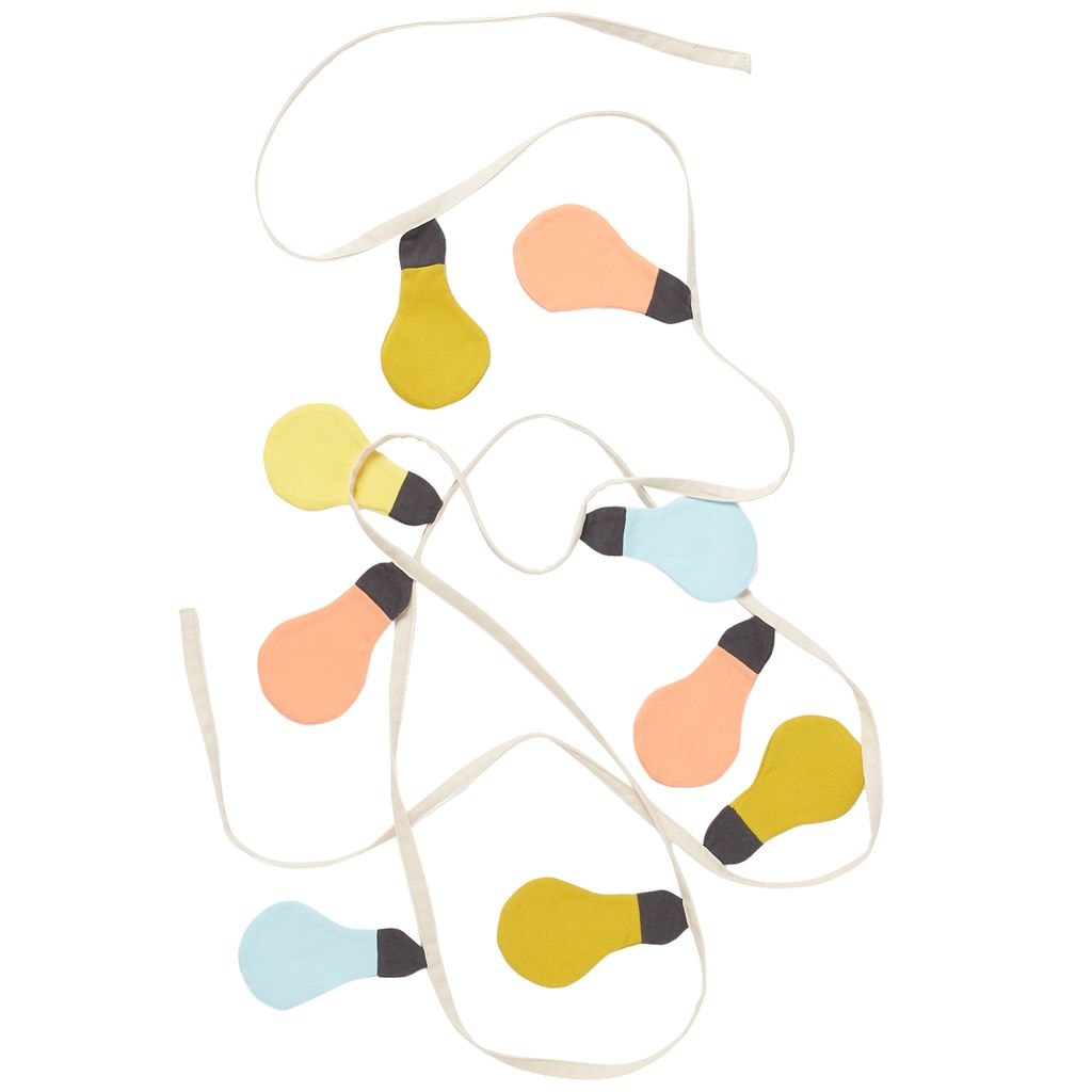 Garland With Decorative Bulbs