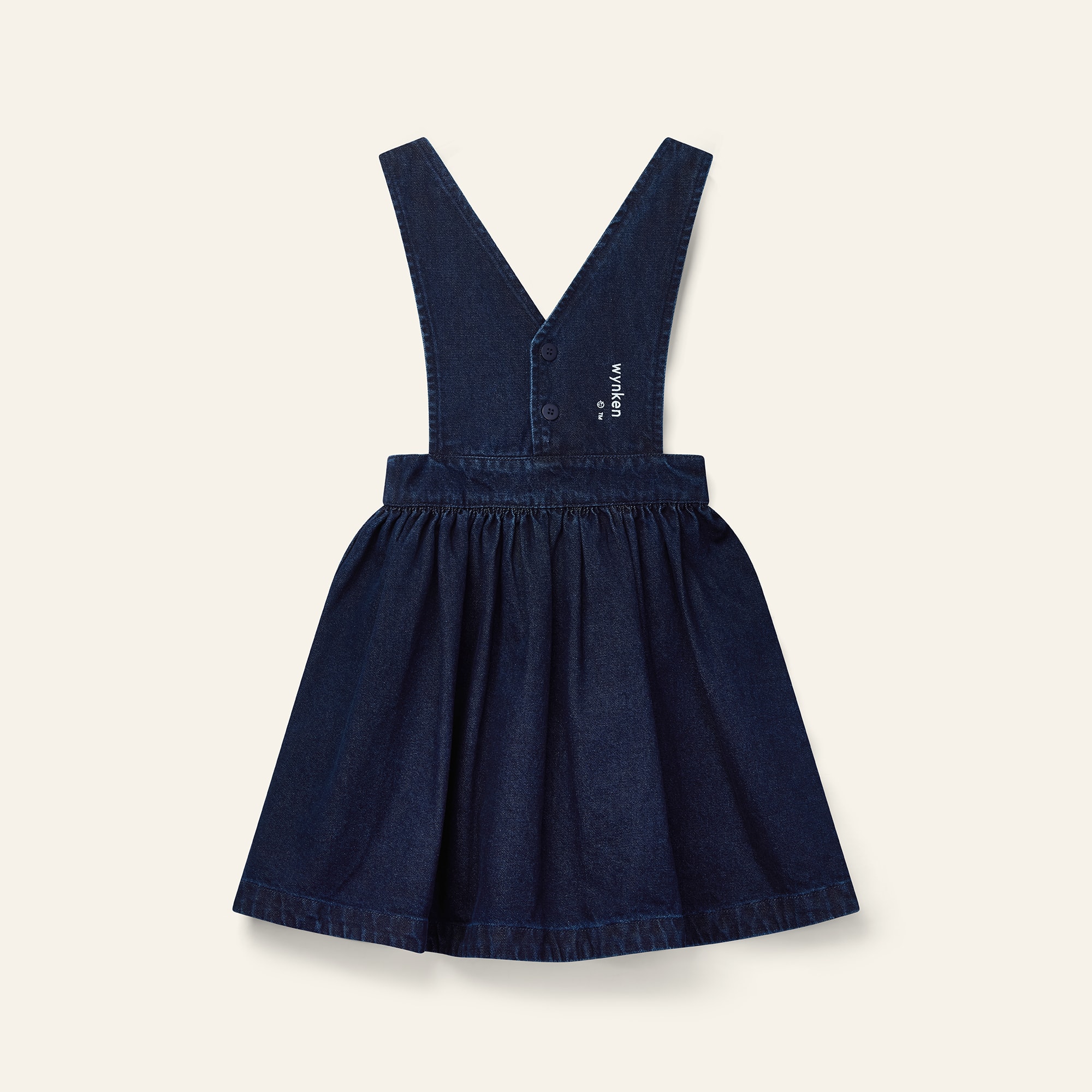 Annka Pinafore