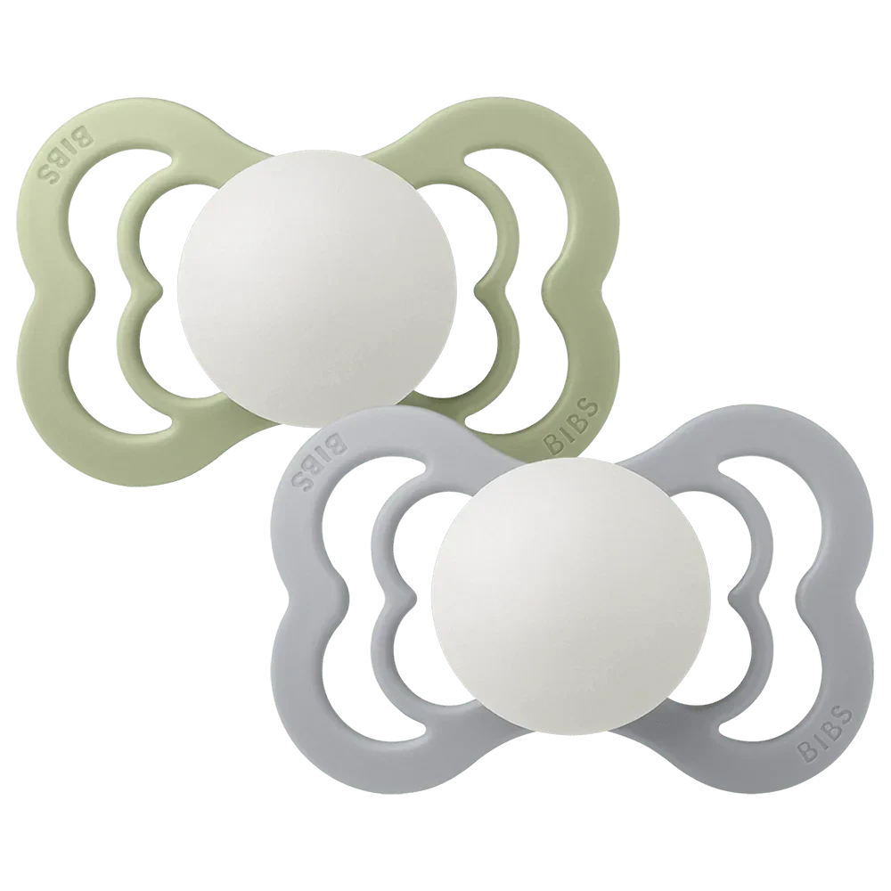 2-Pack SUPREME 左右対称シリコンおしゃぶり Glow / Cloud Glow 