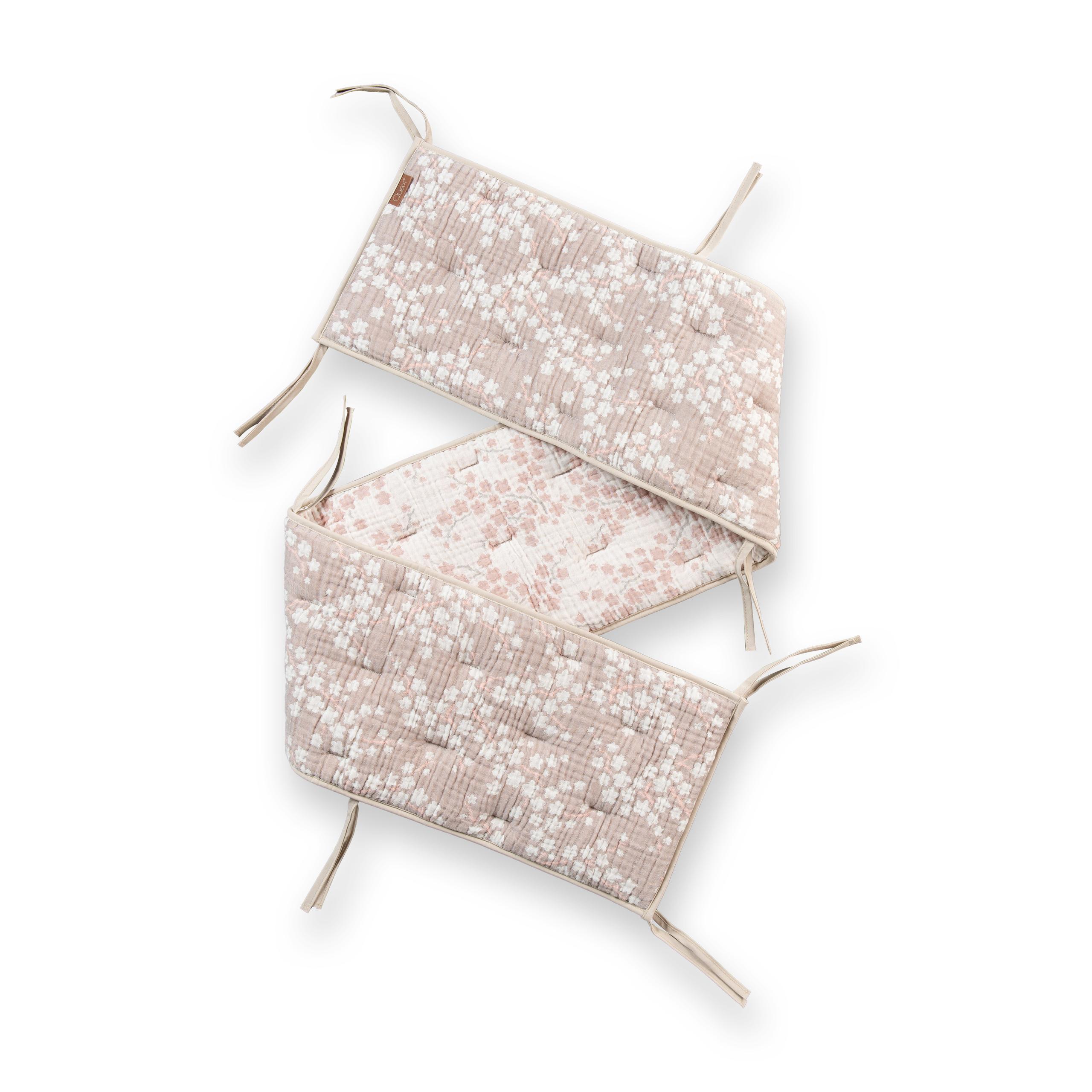Spjälskydd I Muslin Blossom