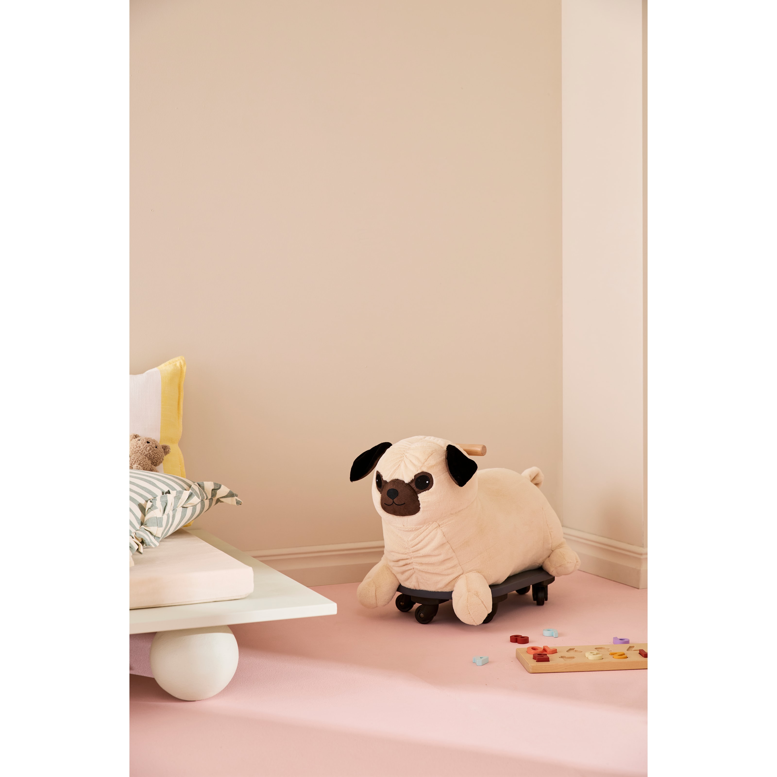 The Pug Dog Medkjører-pinne Beige