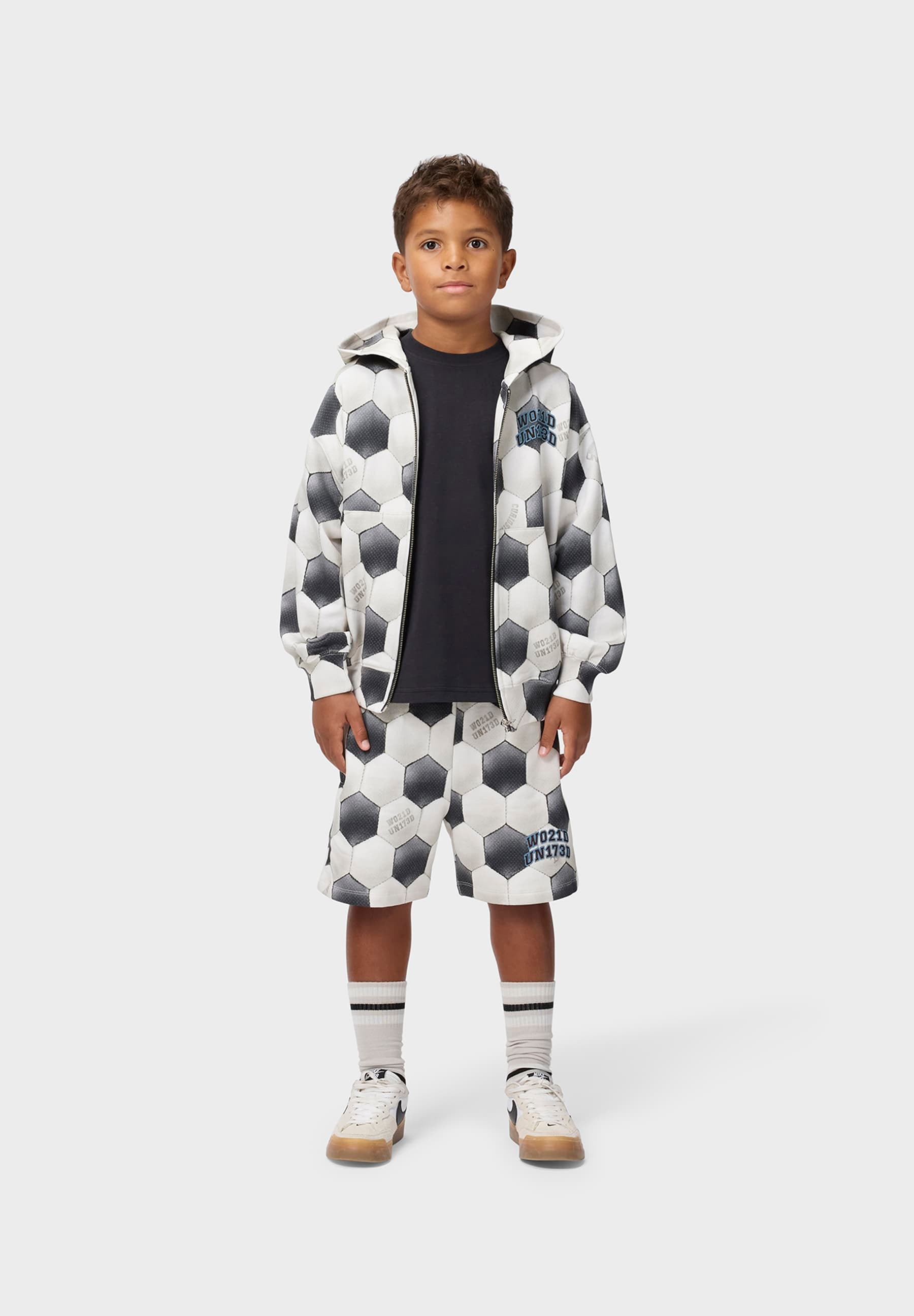 GOTS Adian Shorts Football Moon
