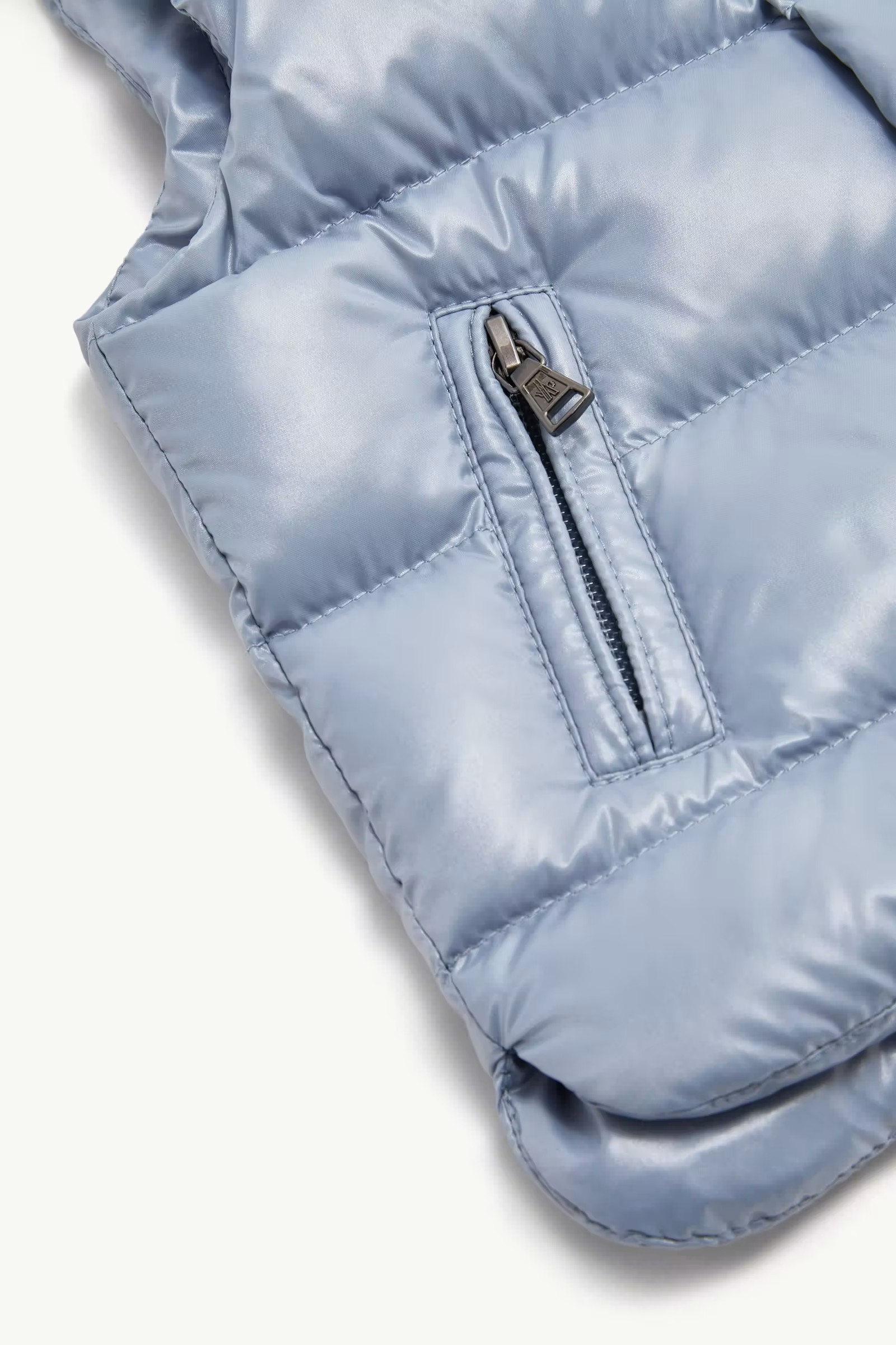 Moncler Enfant 버나드 다운 베스트