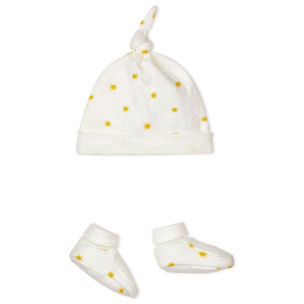 Printed Hat And Booties Set Cream