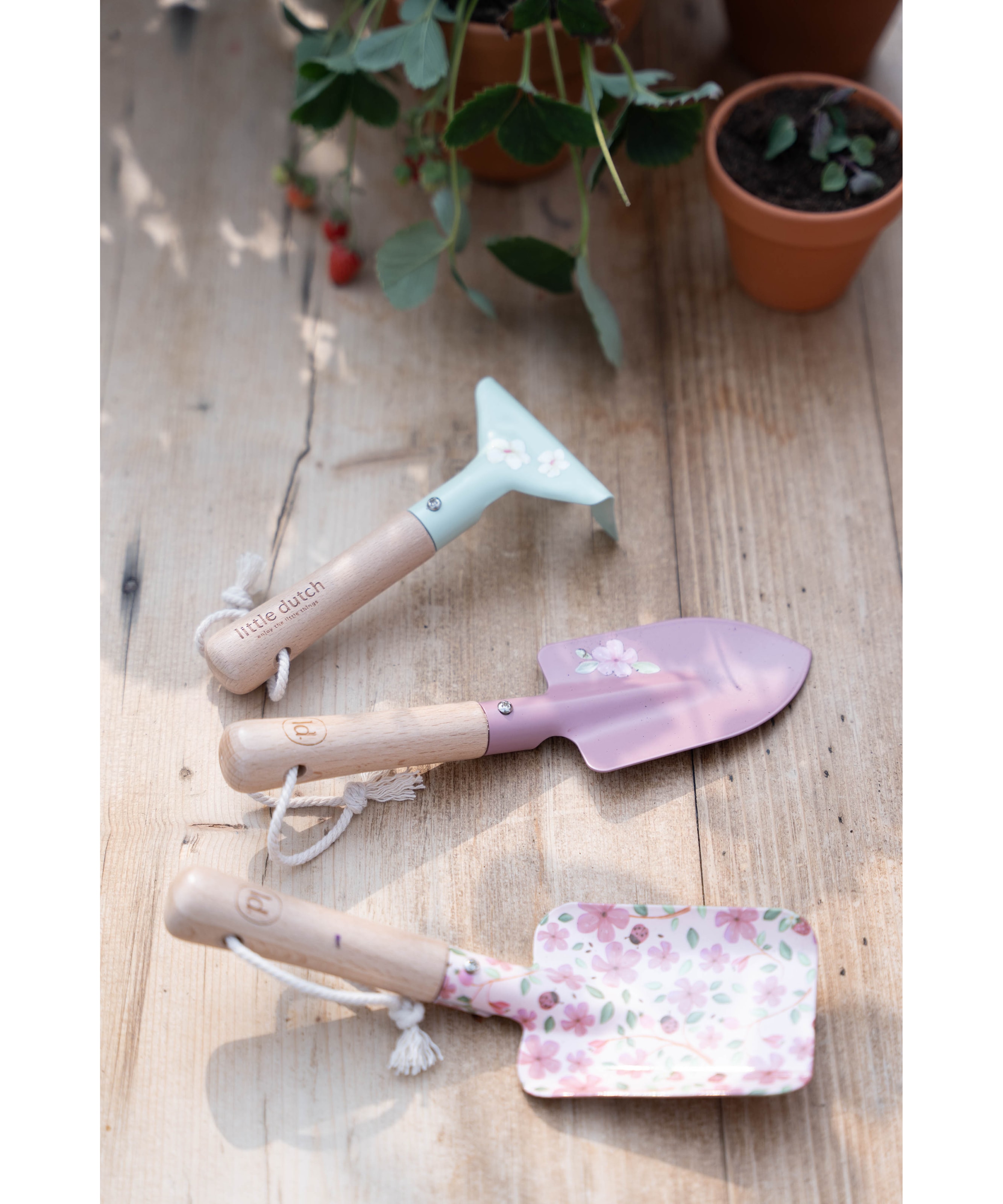 Fairy Garden Sett Med Hageredskaper Pink