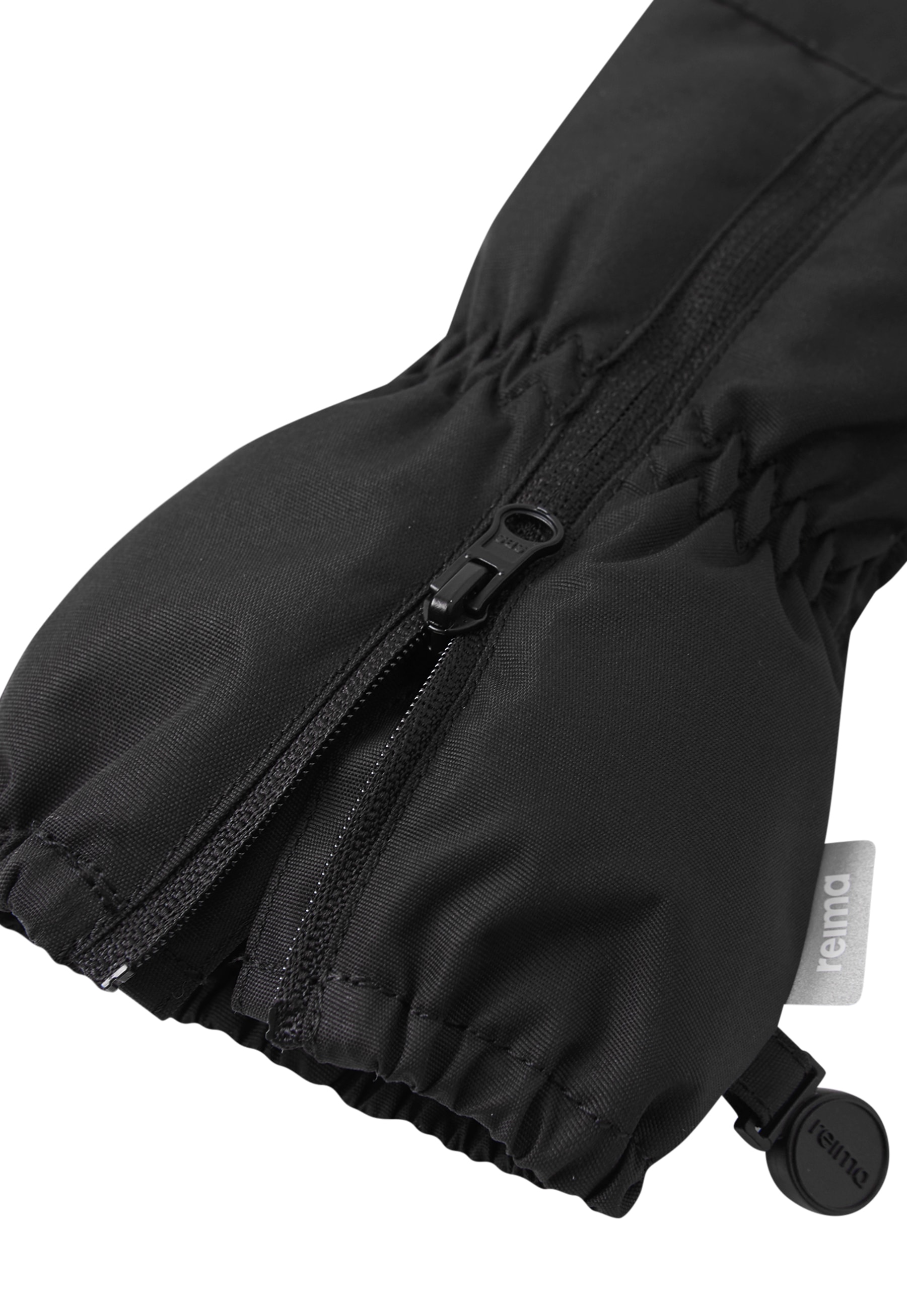 Tassuin Vantar Black