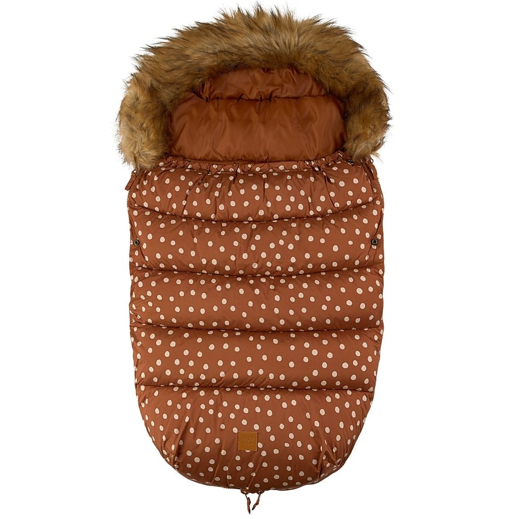 Winter Fotmuffe Med Prikket Kanelbrun
