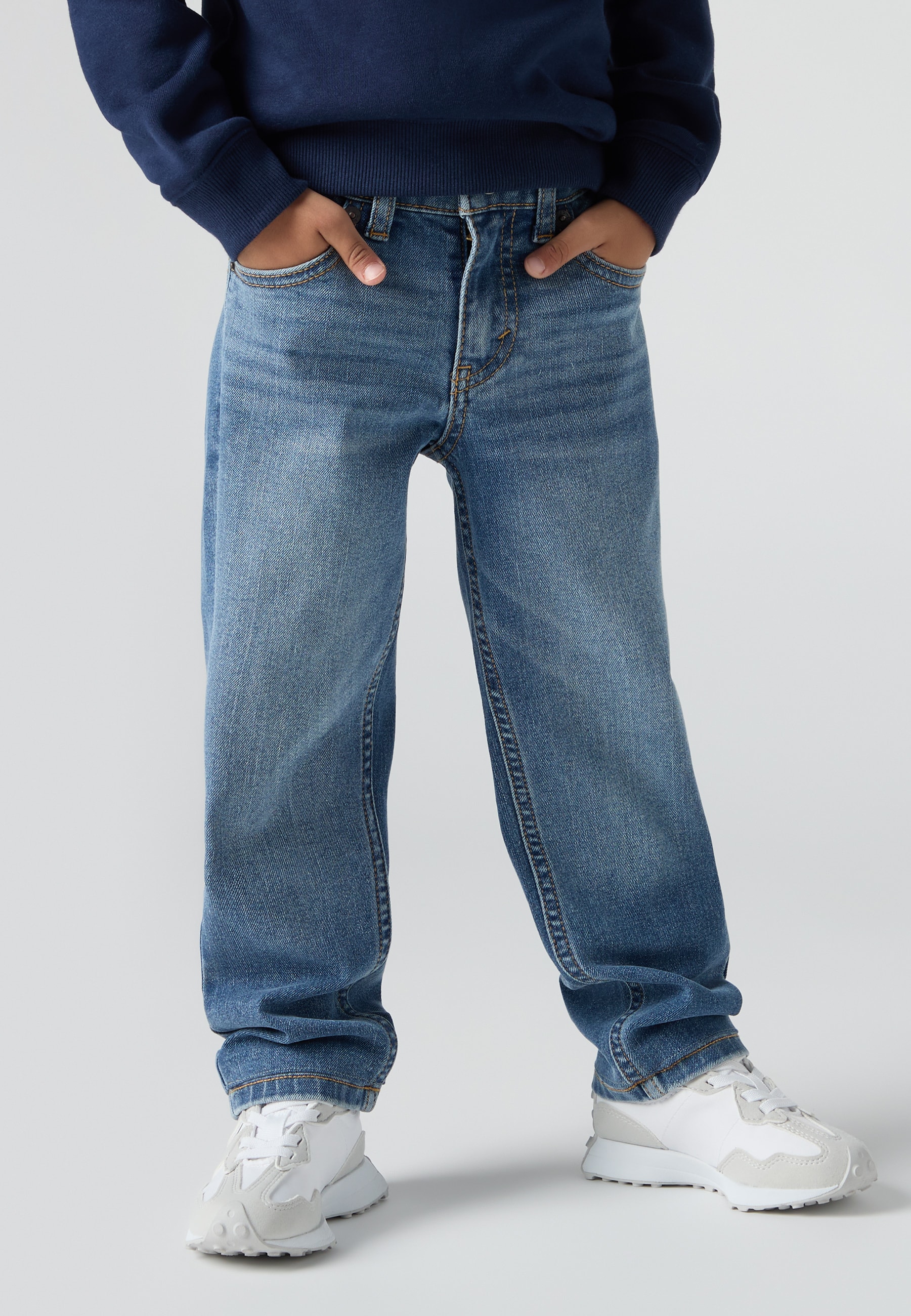 502 Regular Taper Jeans Nineteen No Patch